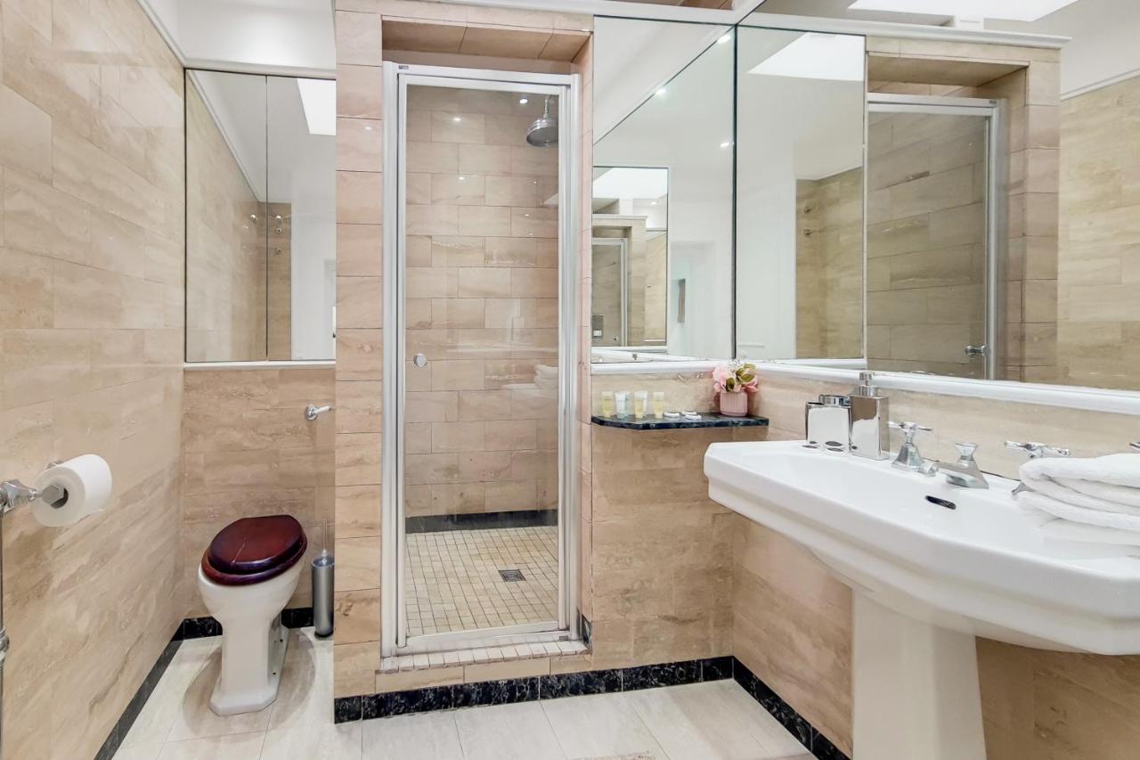 Eee Apartment ลอนดอน ภายนอก รูปภาพ
