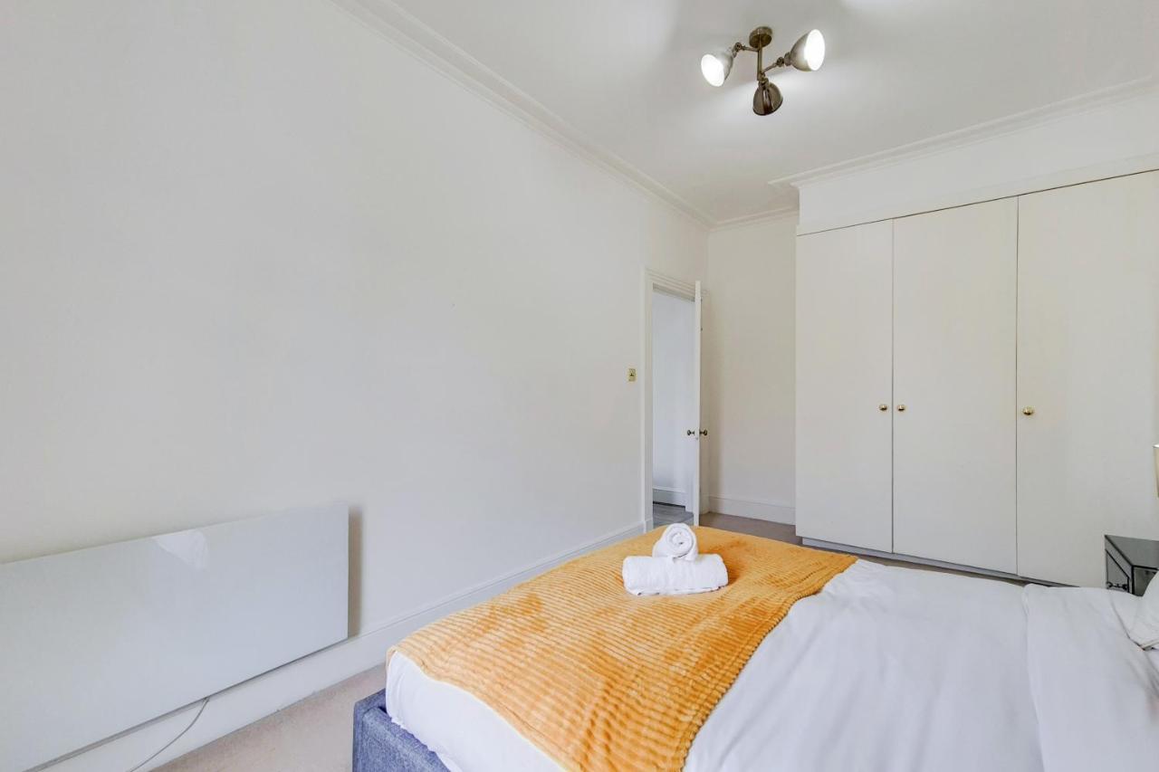 Eee Apartment ลอนดอน ภายนอก รูปภาพ