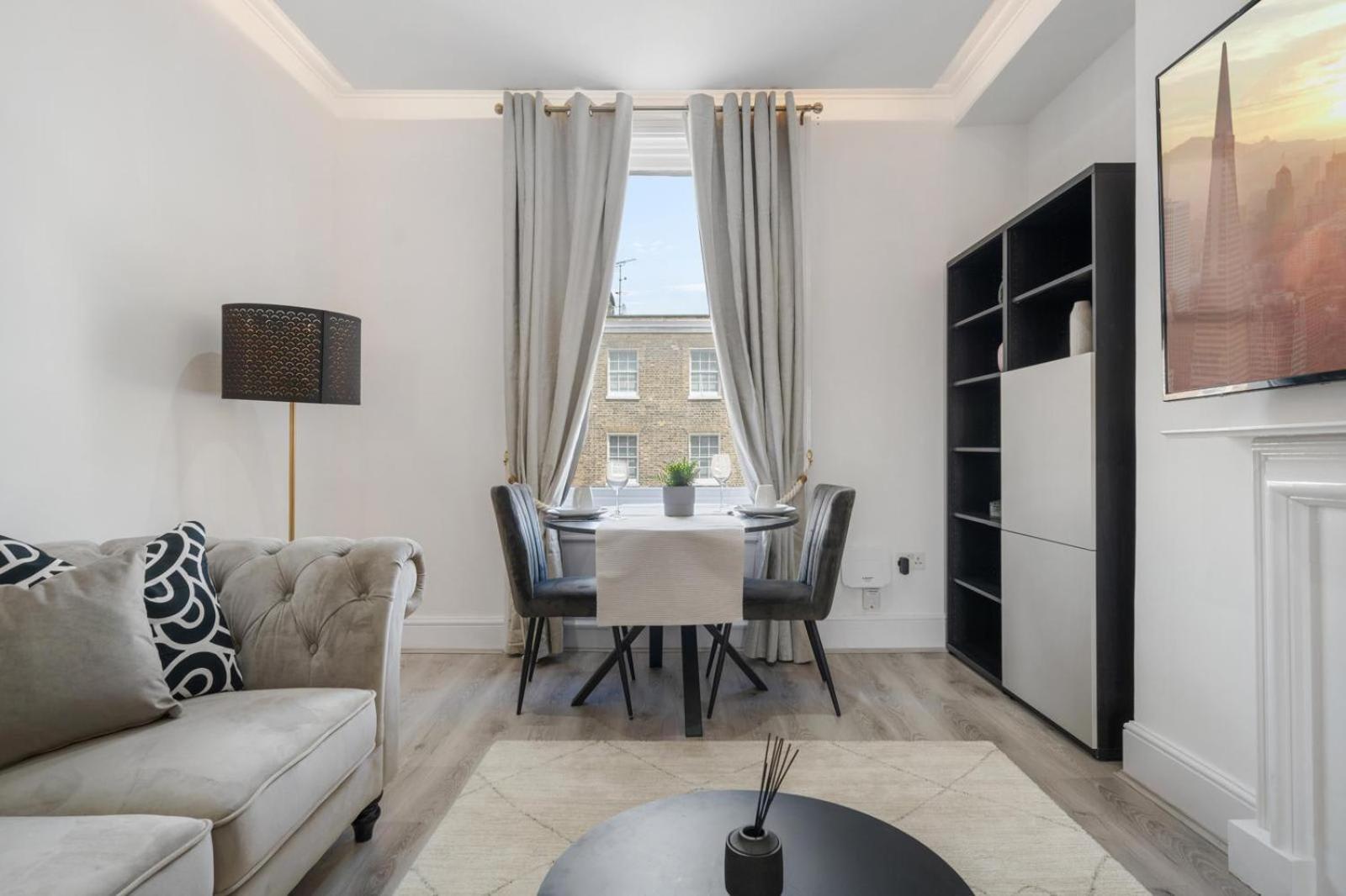 Eee Apartment ลอนดอน ภายนอก รูปภาพ