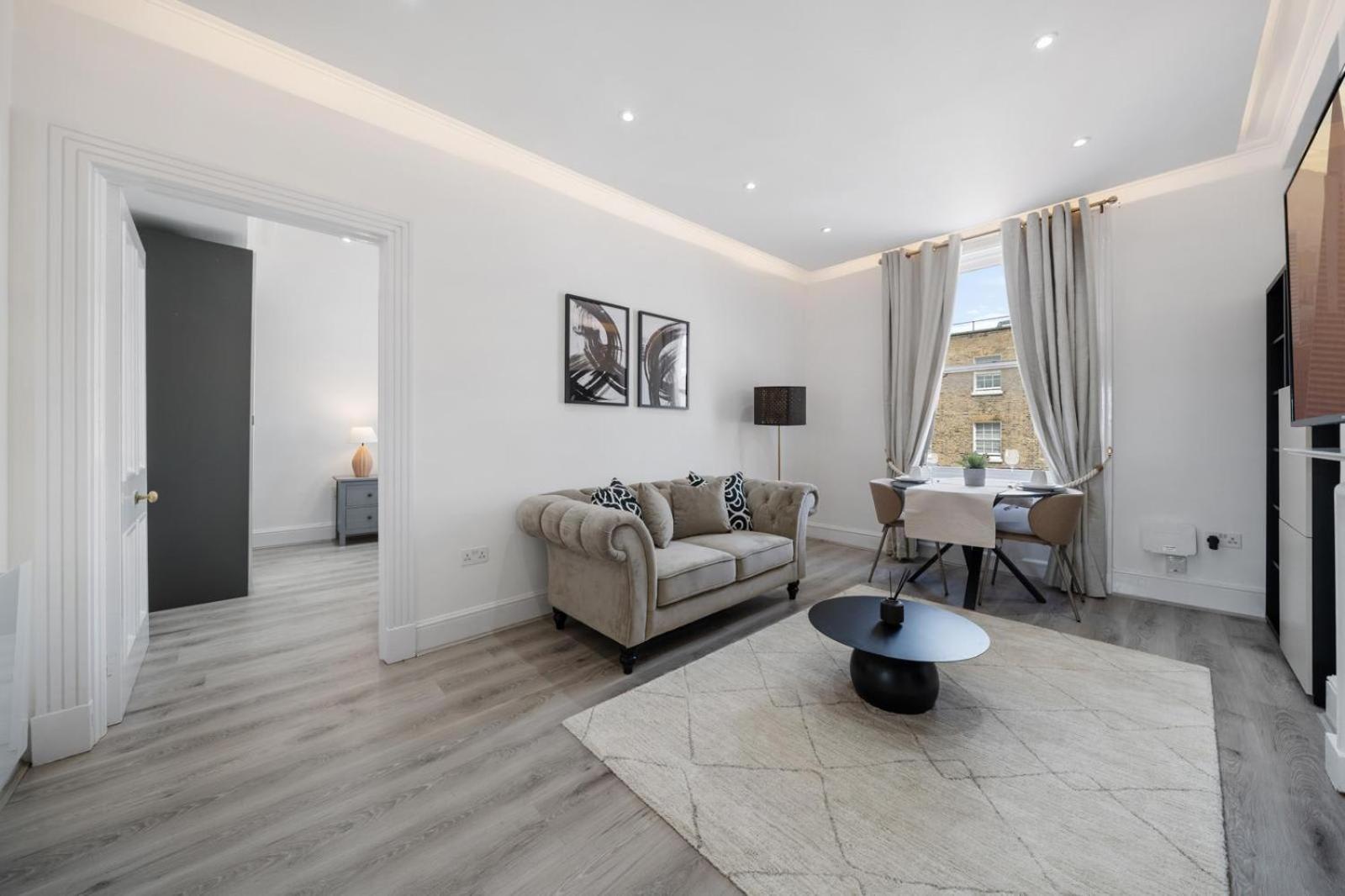 Eee Apartment ลอนดอน ภายนอก รูปภาพ